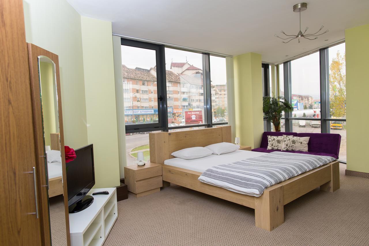 Panorama Rooms Alba Iulia Bagian luar foto
